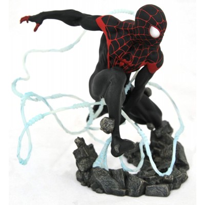 Статуетка Diamond Select Marvel: Spider-Man - Spider-Man, 23 cm